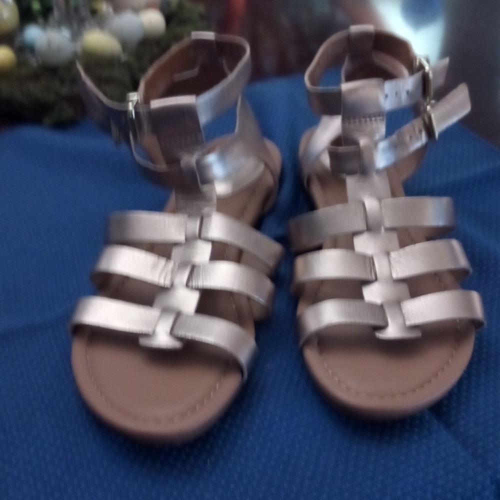 Clarks artisan gladiator sandels